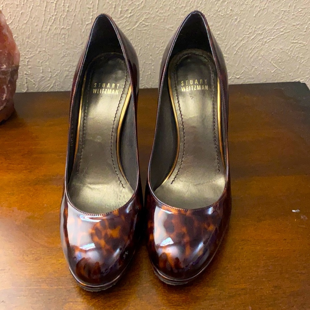 Stuart Weitzman platform pumps size 6